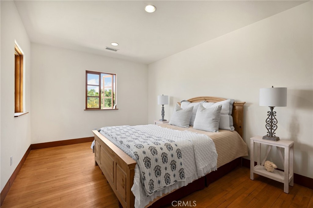 911 Laguna Road Fullerton, CA 92835 - Photo 57 of 68