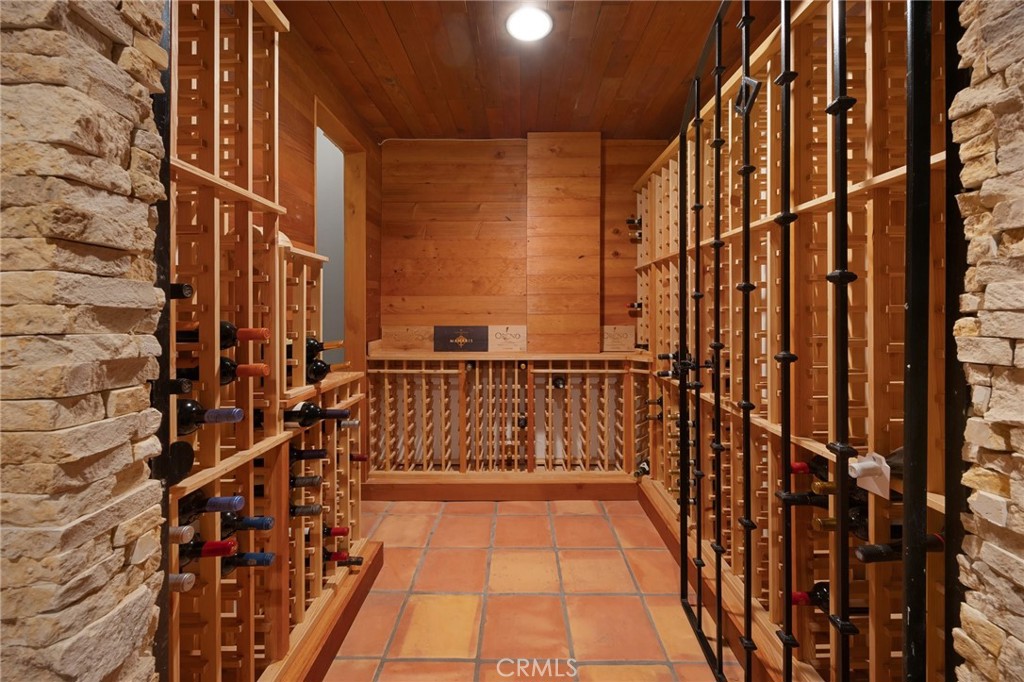 911 Laguna Road Fullerton, CA 92835 - Photo 61 of 68