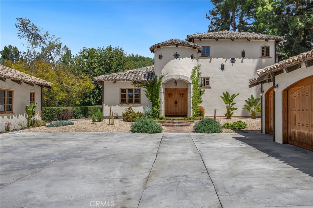 911 Laguna Road Fullerton, CA 92835 - Photo 8 of 68