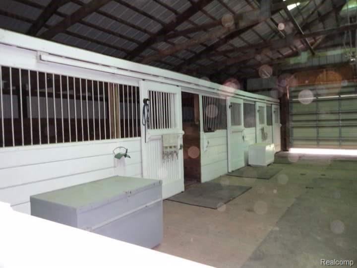 3505 31 Mile Road Washington, MI 48095 - Photo 17 of 17 Stalls.JPG
