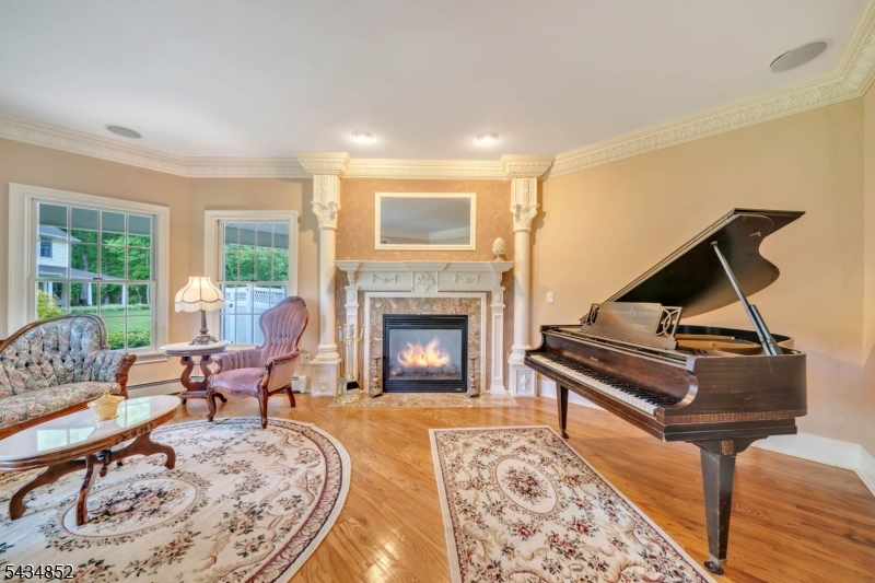6 Princess Court Oak Ridge, NJ 07438 - Photo 7 of 50