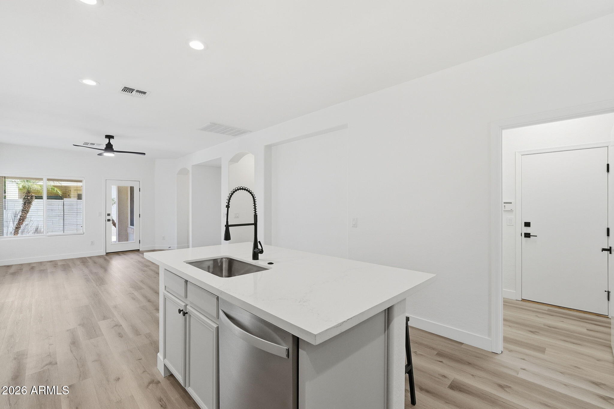 1850 East Del Rio Street Gilbert, AZ 85295 - Photo 3 of 40