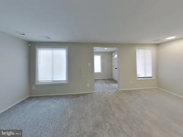 $1,849 | 9616 Brassie Way, Gaithersburg, MD 20886