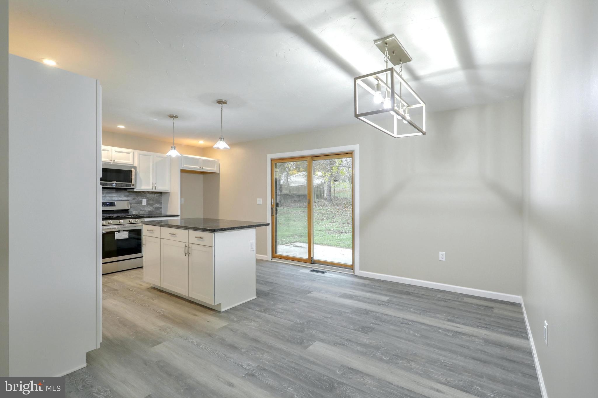 5872 Ambau Road Spring Grove, PA 17362 - Photo 8 of 30