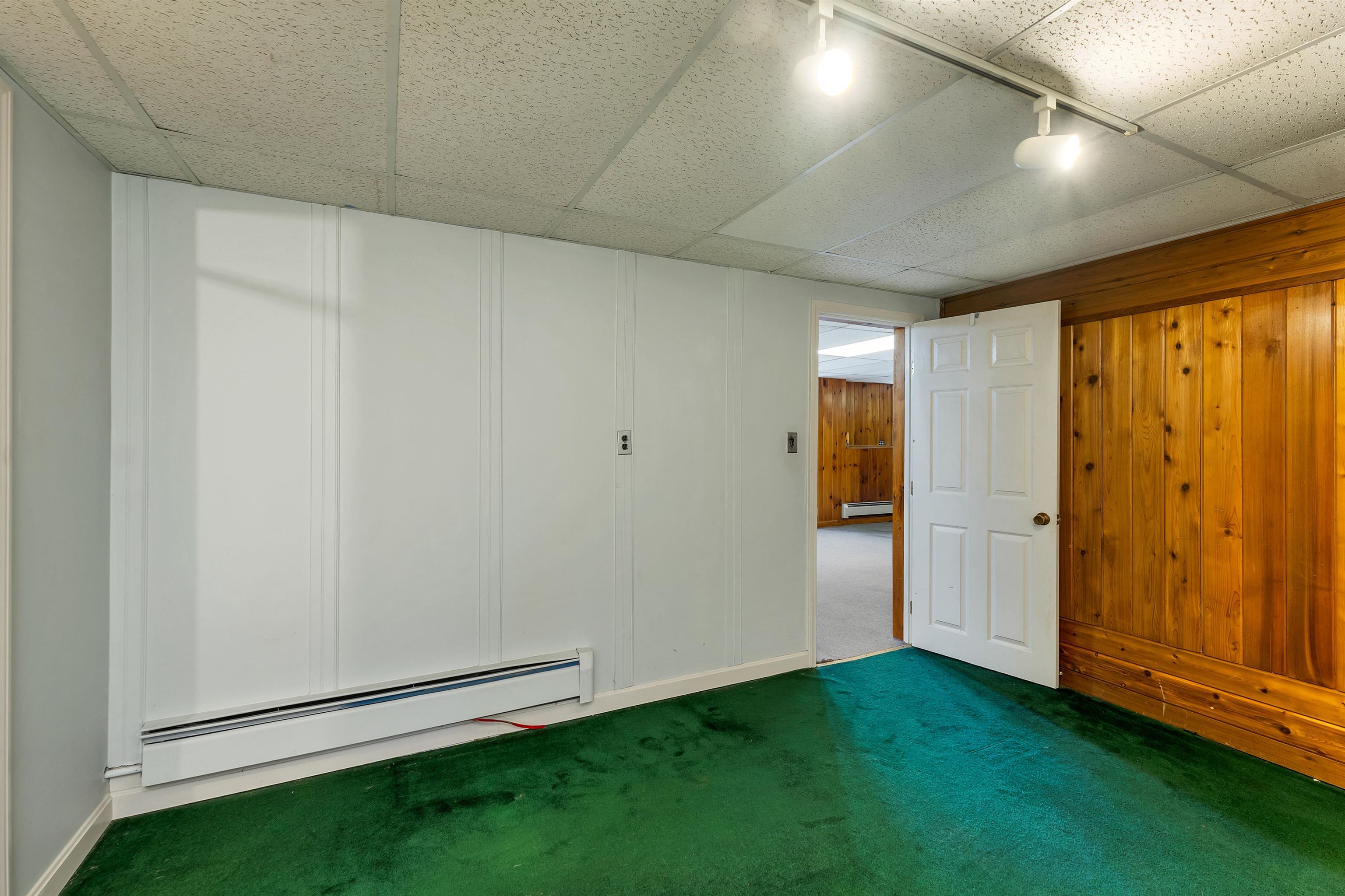73 Jimtown Road Gorham, NH 03581 - Photo 34 of 56