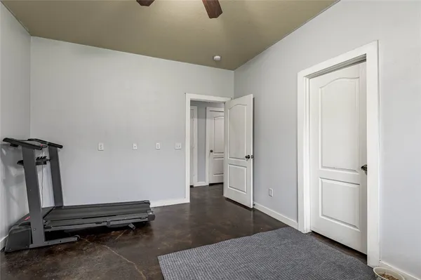 $1,500 | 3122 Molly, Huntsville, TX 77340