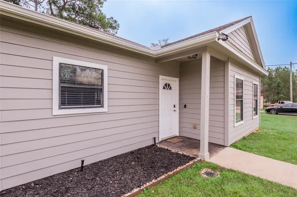 $1,500 | 3122 Molly, Huntsville, TX 77340
