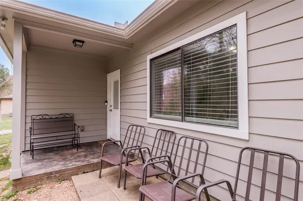 $1,500 | 3122 Molly, Huntsville, TX 77340