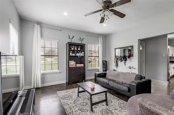 $1,500 | 3122 Molly, Huntsville, TX 77340