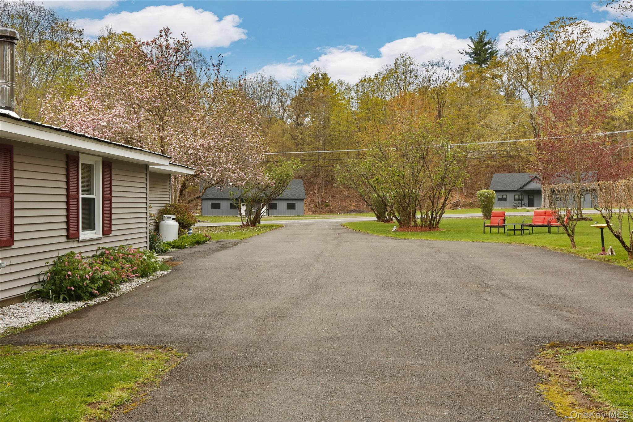 650 Granite Road Kerhonkson, NY 12446 - Photo 3 of 38 a view of street with houses