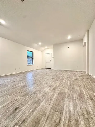 $1,800 | 604 Meadow Wood Lane, Princeton, TX 75407