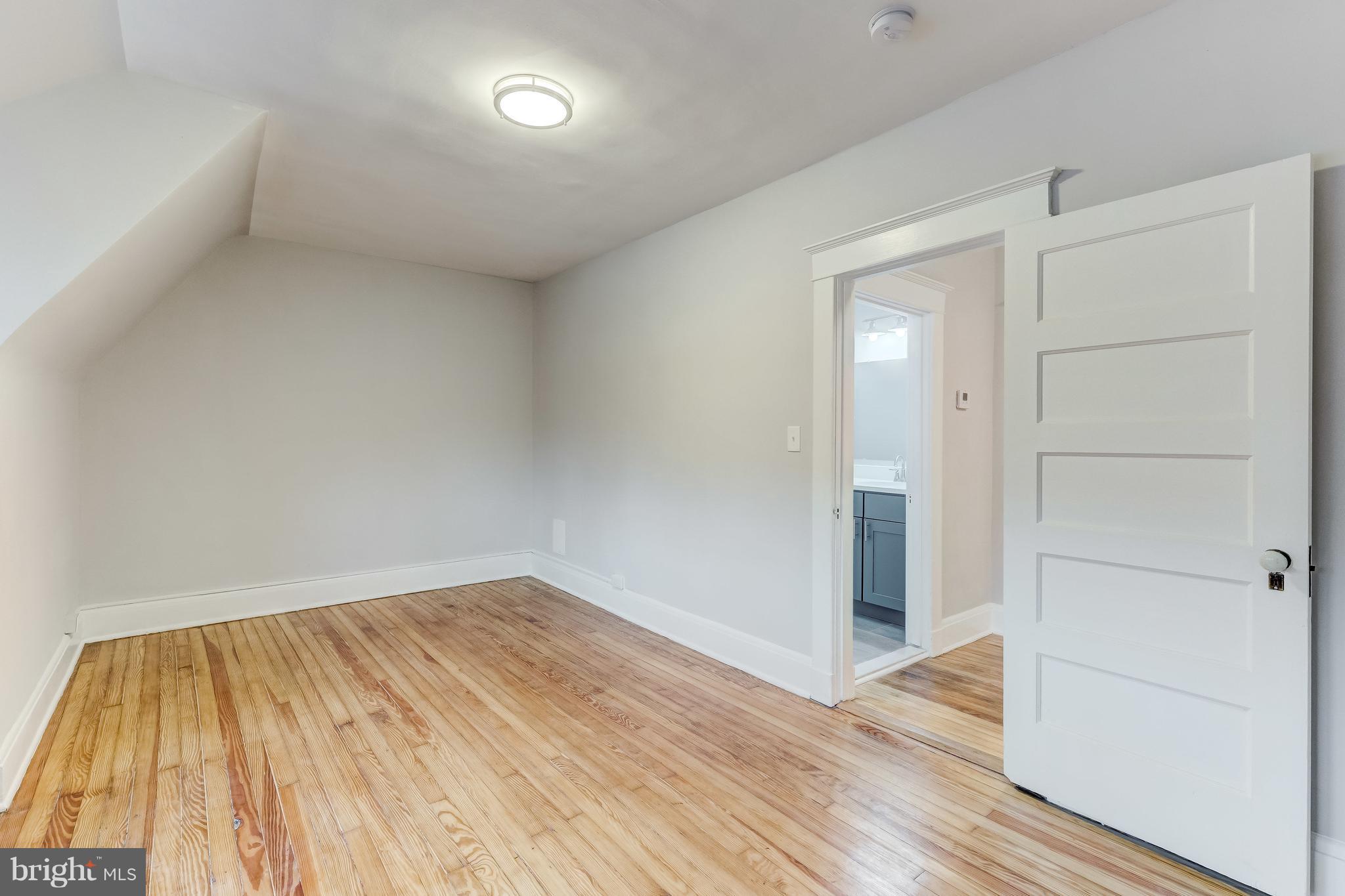 4412 Roland Avenue Baltimore, MD 21210 - Photo 30 of 45