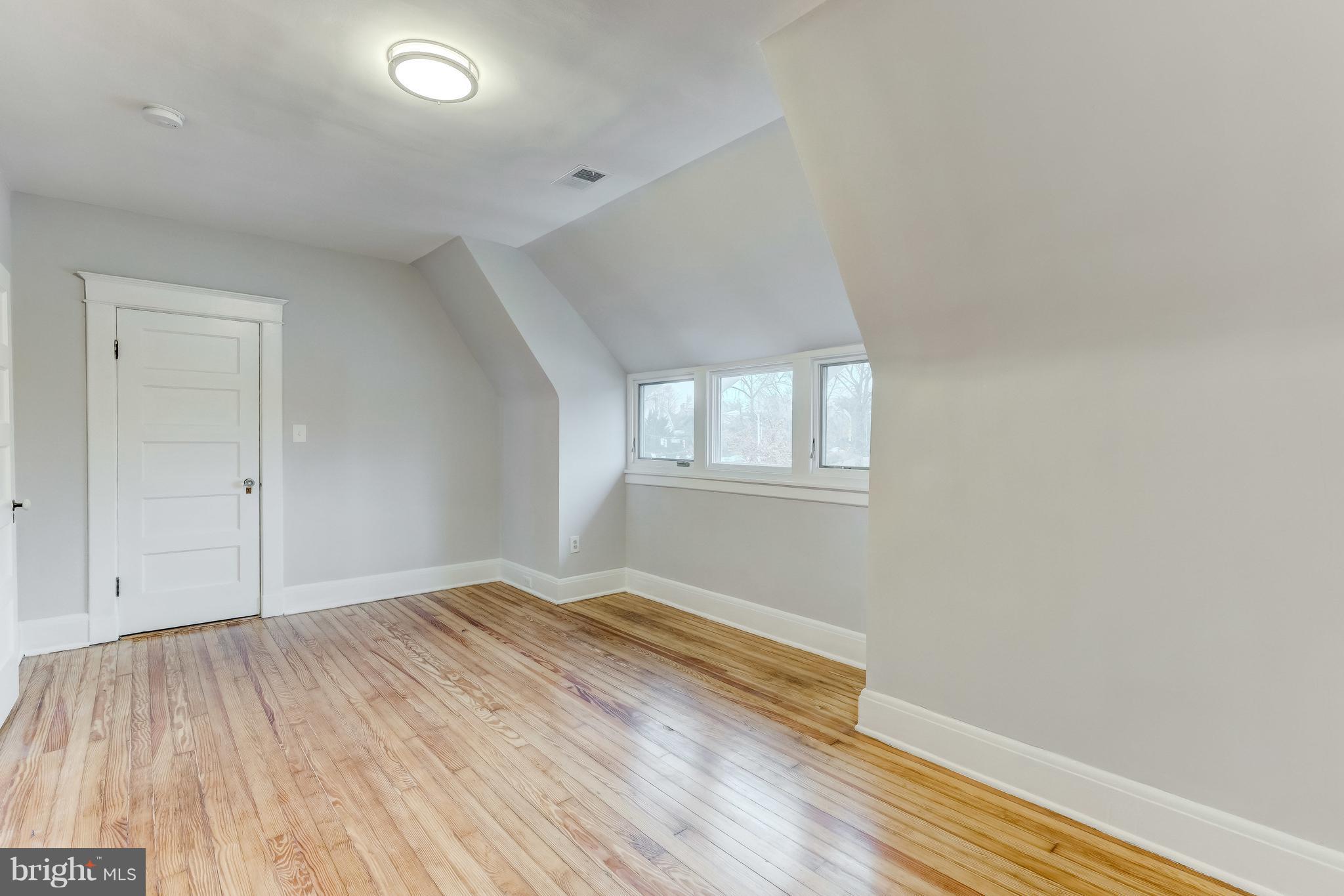 4412 Roland Avenue Baltimore, MD 21210 - Photo 31 of 45