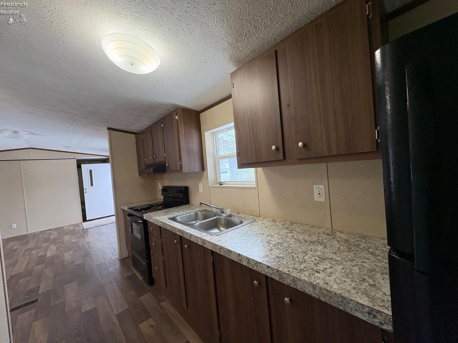 1121 Clayberg Road, Unit 79 Greenwich, OH 44837 - Photo 7 of 15 Gallery Image 7