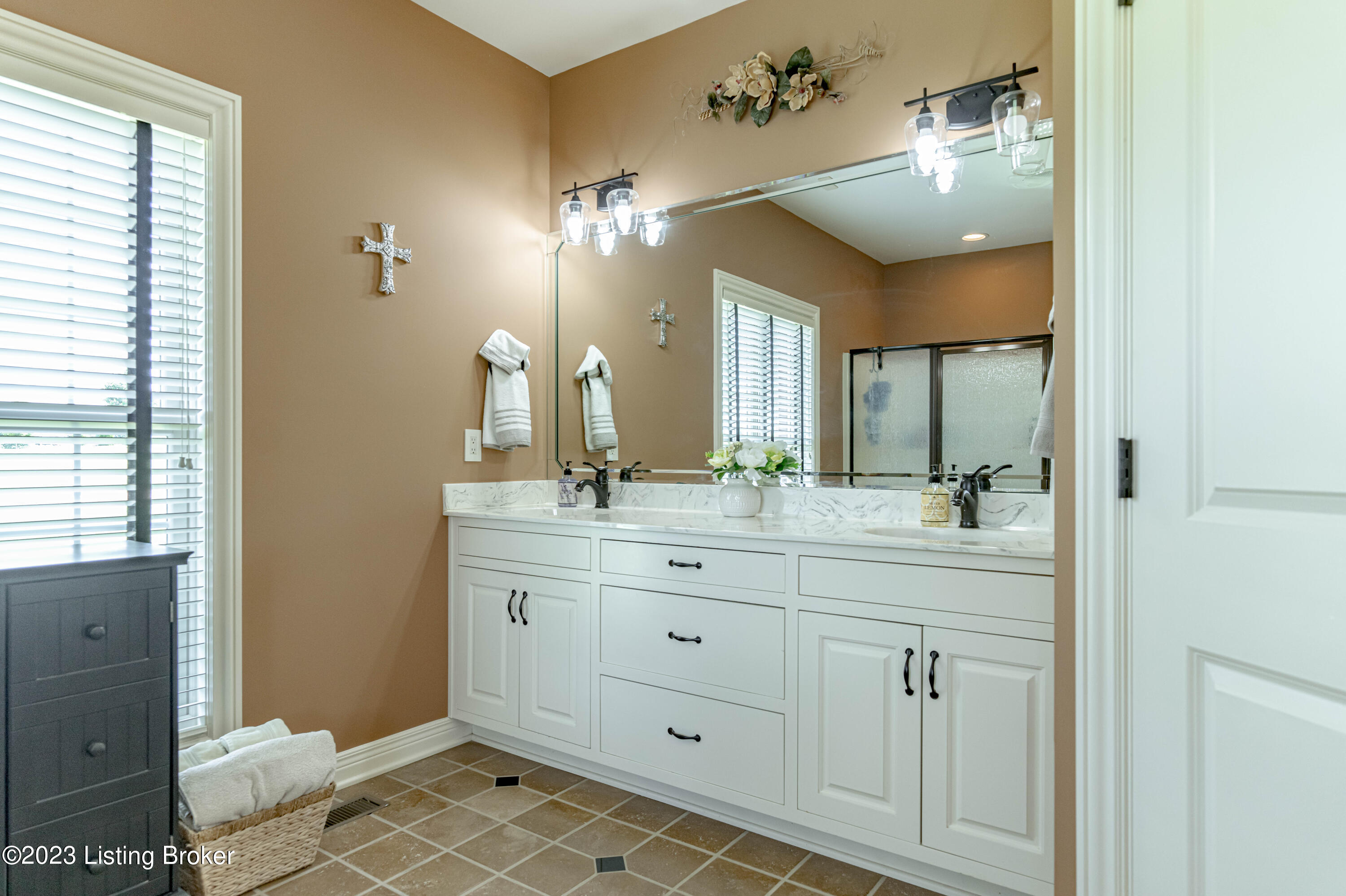 5835 Vigo Road Bagdad, KY 40003 - Photo 68 of 125 DSC01081