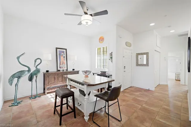 a view of a livingroom and dining room