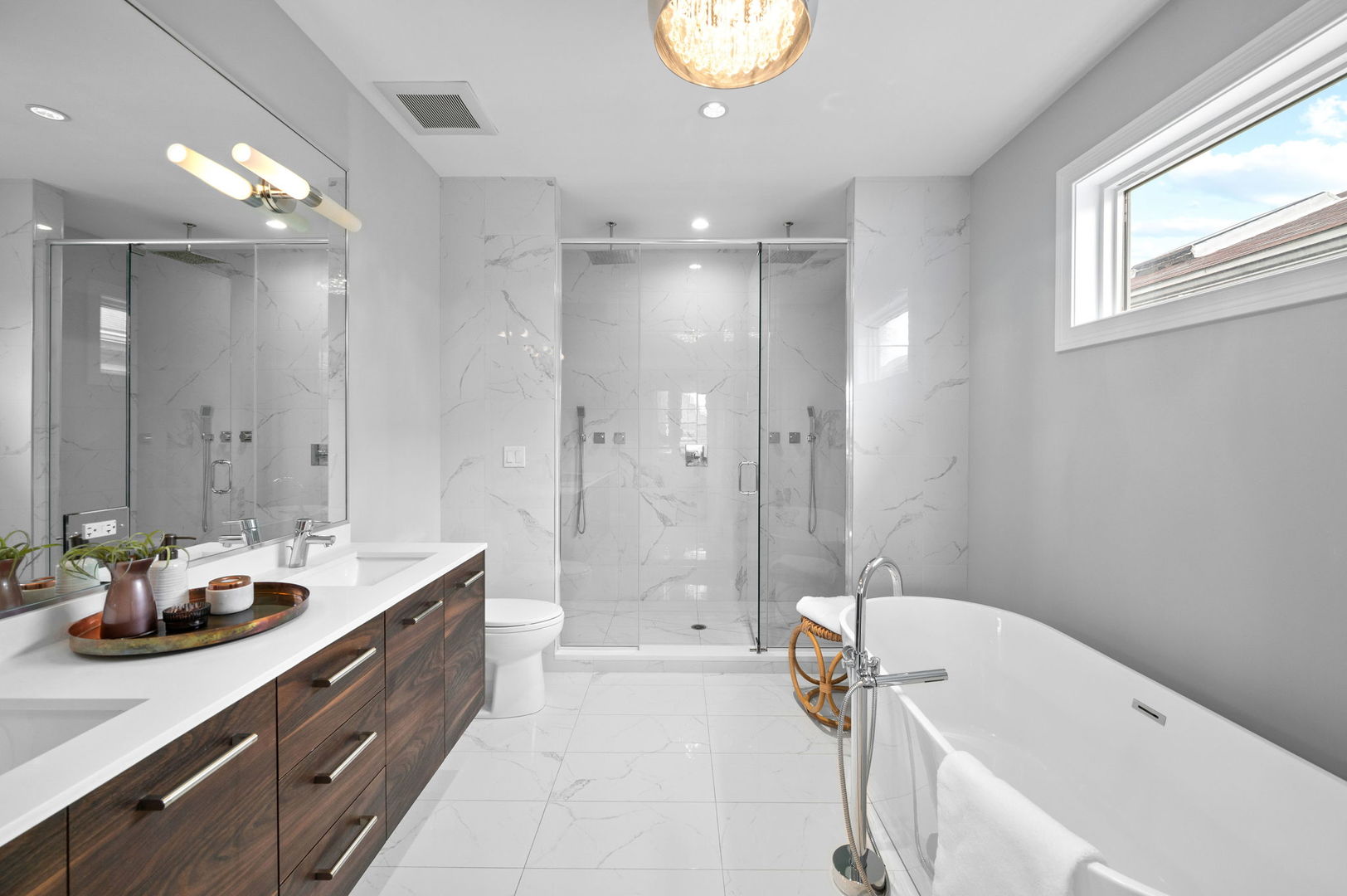 1938 North Ridgeway Avenue Chicago, IL 60647 - Photo 24 of 46