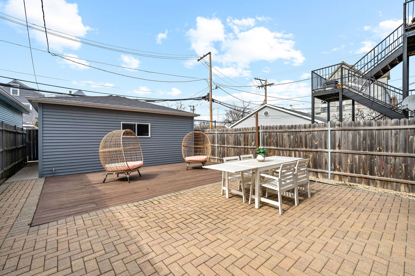 1938 North Ridgeway Avenue Chicago, IL 60647 - Photo 41 of 46