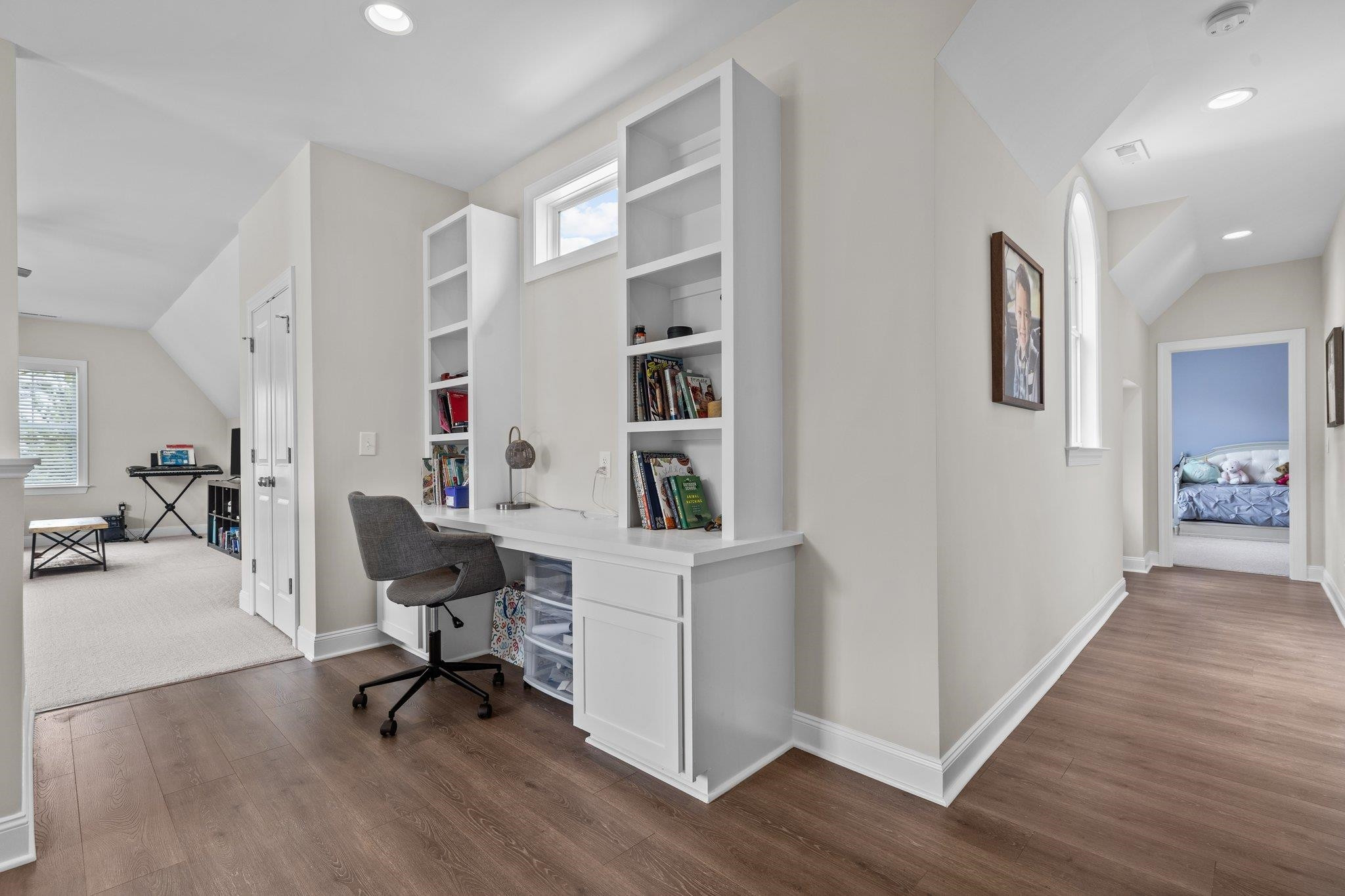 116 Brandy Mill Pittsboro, NC 27312 - Photo 27 of 47 a workspace with furniture and wooden floor