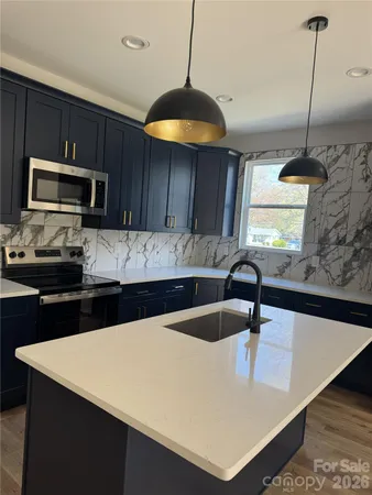 $295,000 | 912 B Rhode Island Avenue, Kannapolis, NC 28083