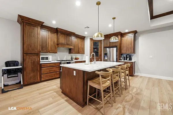 $714,950 | Undisclosed Address, Bakersfield, CA 93312