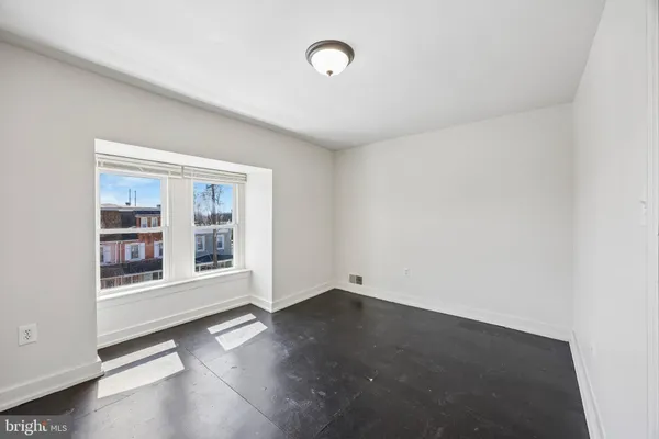 $100,000 | 2706 West 7th Street, Chester, PA 19013