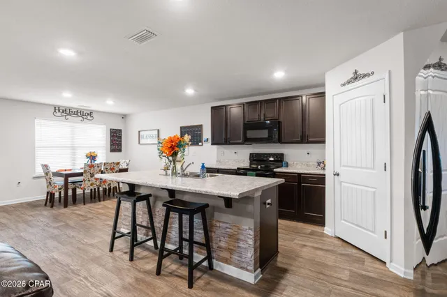 $300,000 | 212 Red Bay Road, Panama City, FL 32404