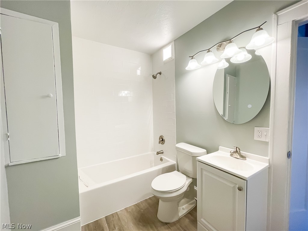 890 Nela View Road Cleveland Heights, OH 44112 - Photo 8 of 18 Gallery Image 8