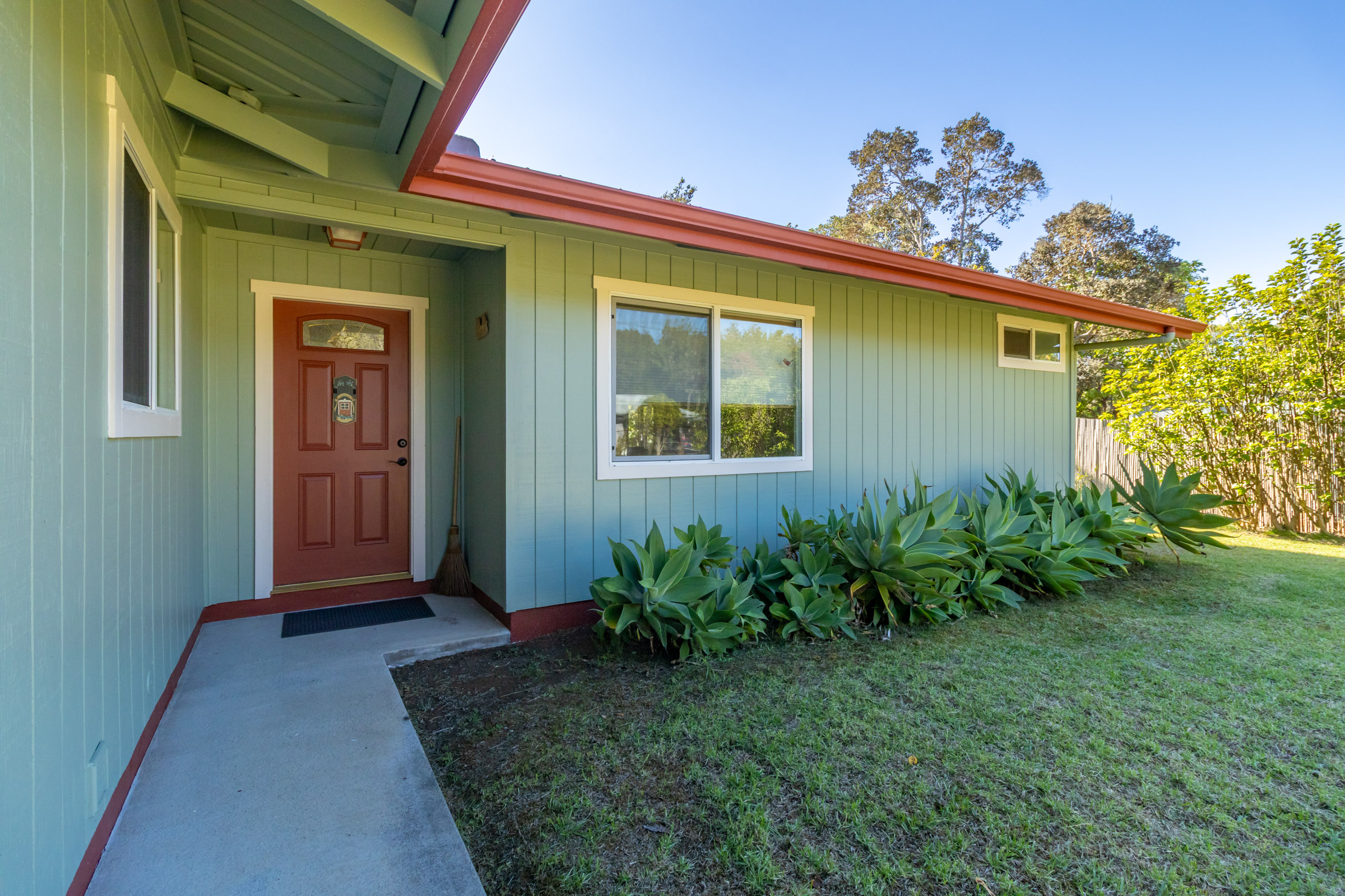 99-7814 Kapoha Place Volcano, HI 96785 - Photo 1 of 30