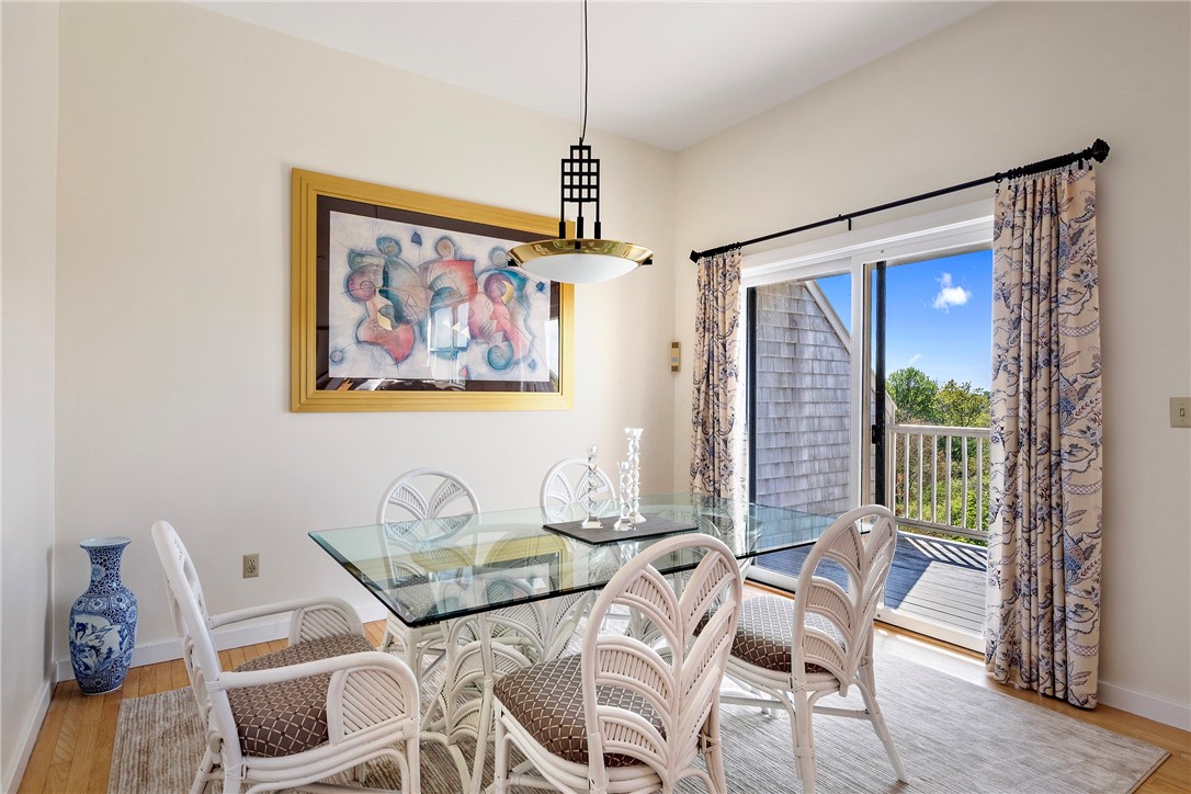 15 Hammersmith Road, Unit 19 Newport, RI 02840 - Photo 11 of 37