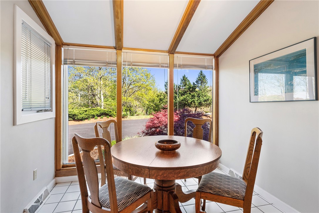 15 Hammersmith Road, Unit 19 Newport, RI 02840 - Photo 15 of 37