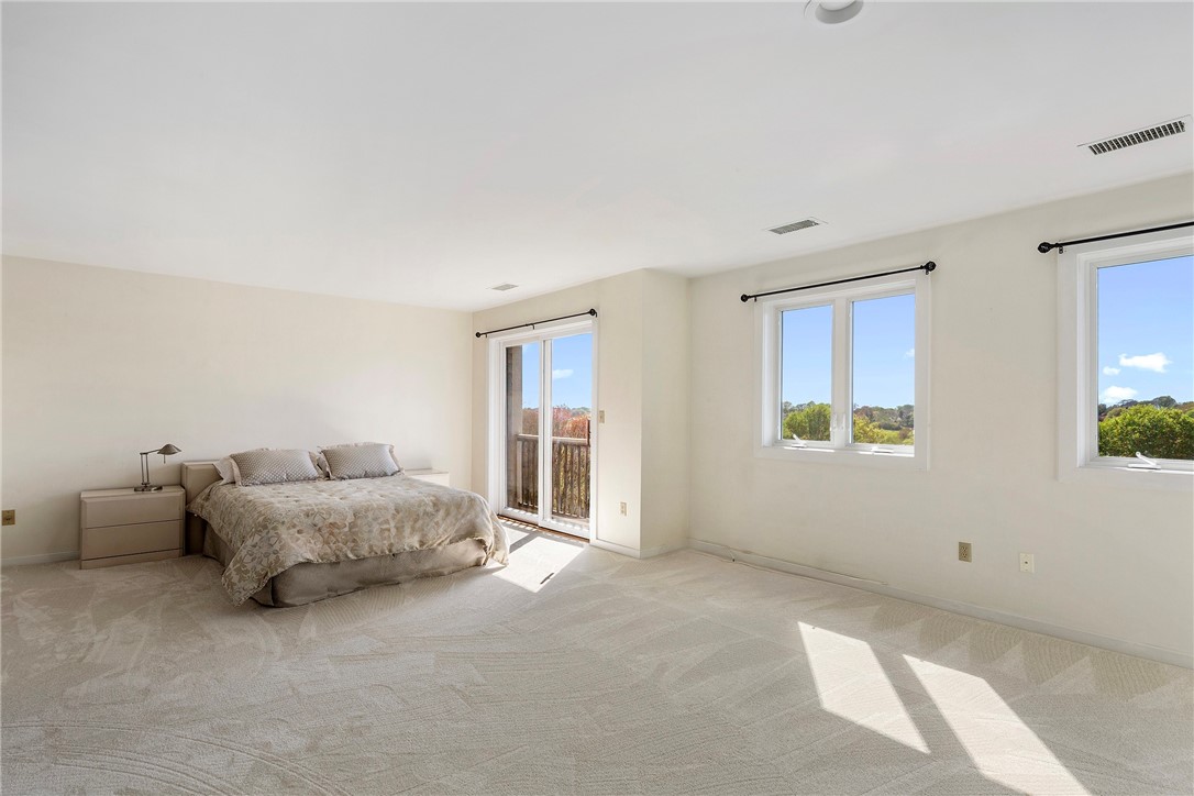 15 Hammersmith Road, Unit 19 Newport, RI 02840 - Photo 23 of 37 Gallery Image 23