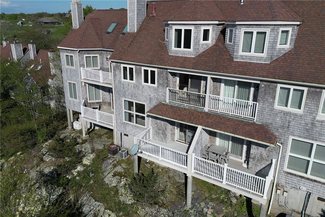 15 Hammersmith Road, Unit 19 Newport, RI 02840 - Photo 35 of 37