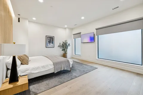 $1,849,999 | 1030 17th Avenue South, Unit 101, Nashville, TN 37212