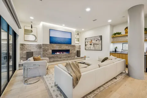 $1,849,999 | 1030 17th Avenue South, Unit 101, Nashville, TN 37212
