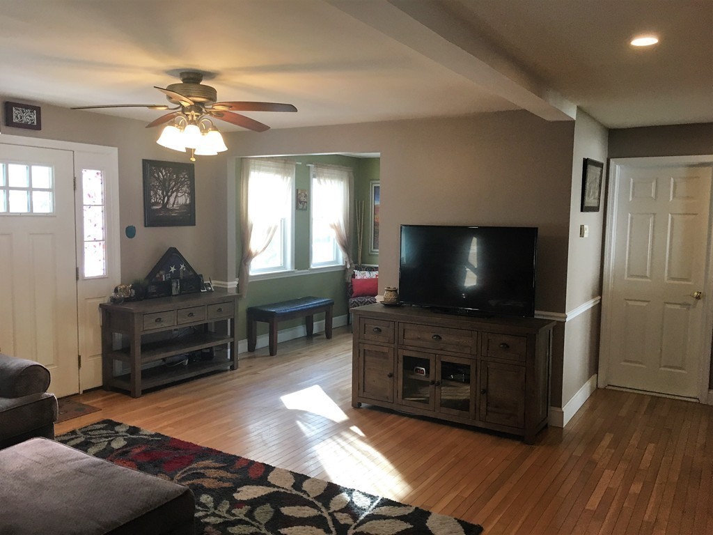 15 Evergreen Road Norton, MA 02766 - Photo 3 of 30