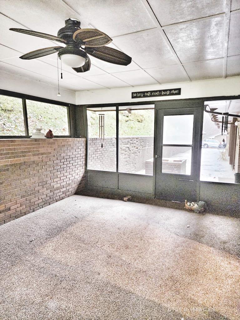 5225 Riverside Drive Raven, VA 24639 - Photo 30 of 46 Gallery Image 30