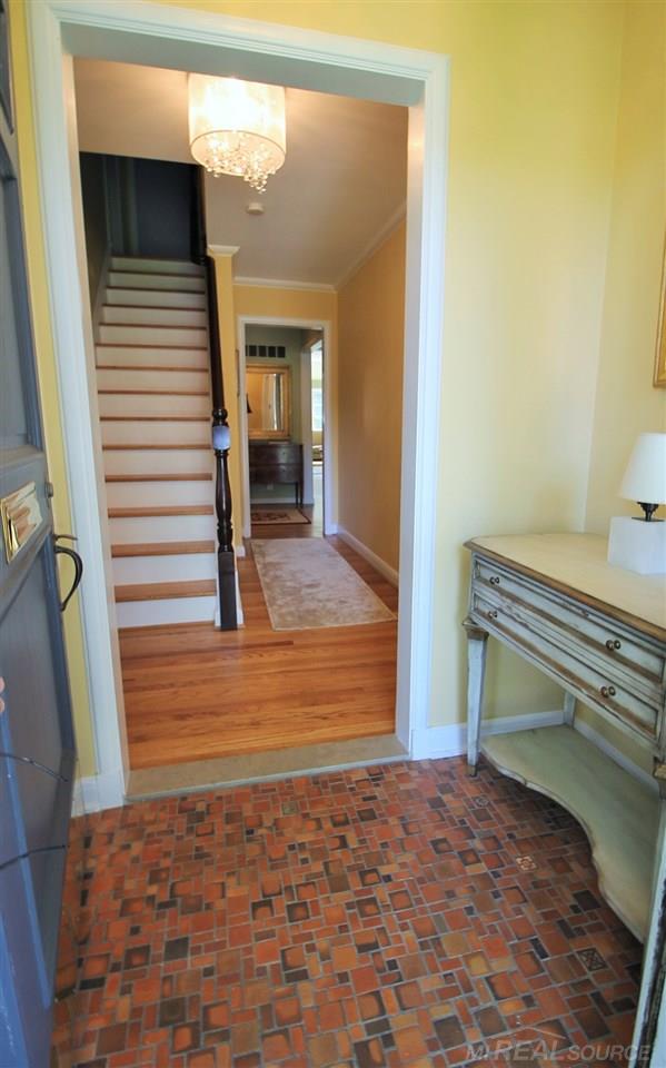 945 Trombley Road Grosse Pointe Park, MI 48230 - Photo 4 of 62