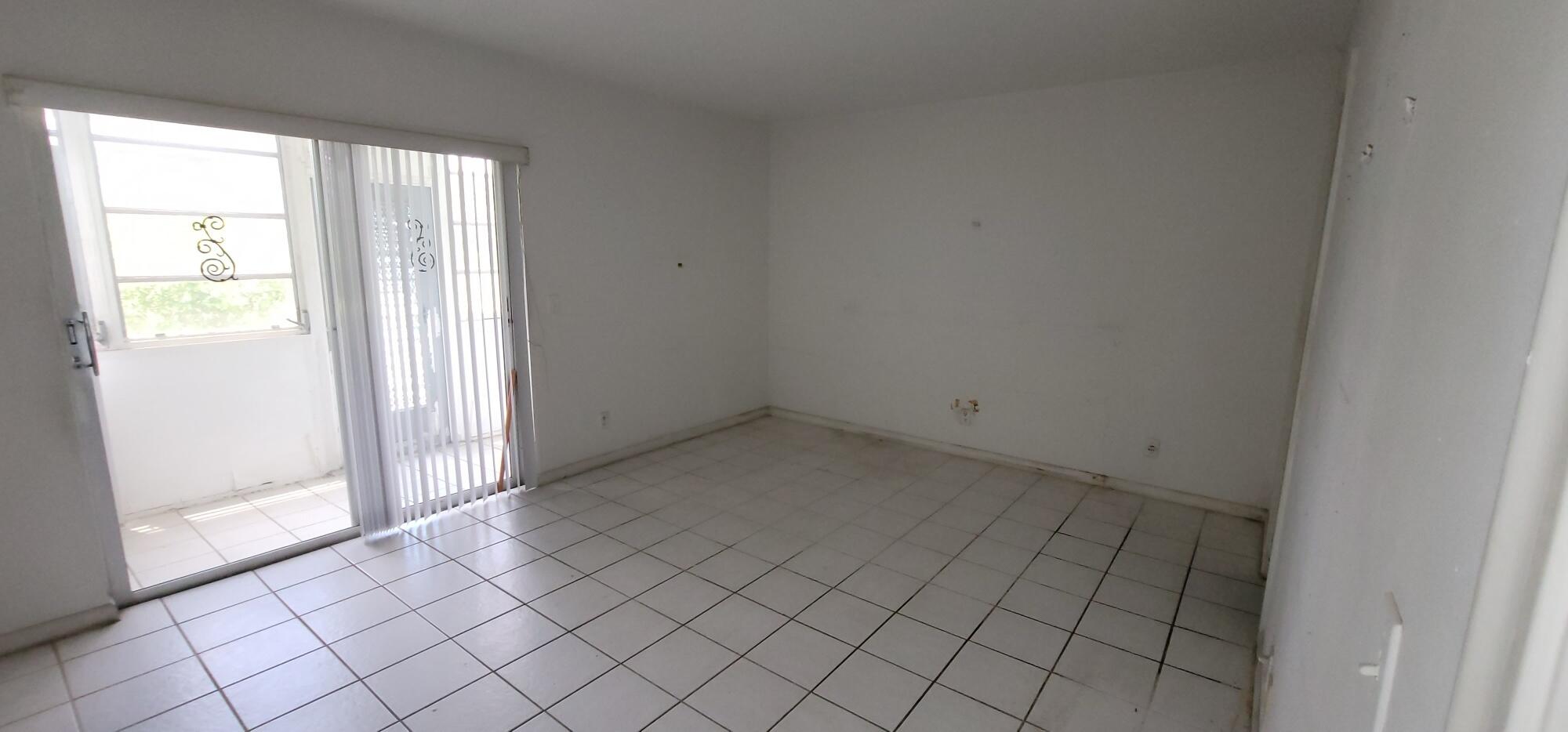 403 Windsor R West Palm Beach, FL 33417 - Photo 13 of 42 13