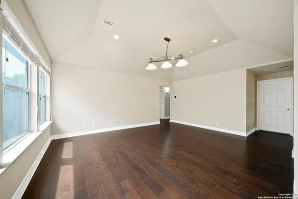 $2,650 | 431 Calm Springs, San Antonio, TX 78260