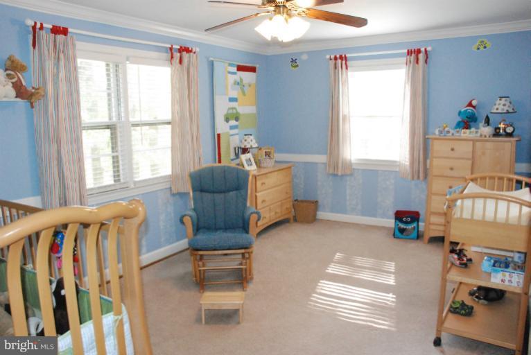 16525 Batchellors Forest Road Olney, MD 20832 - Photo 15 of 23 Bedroom