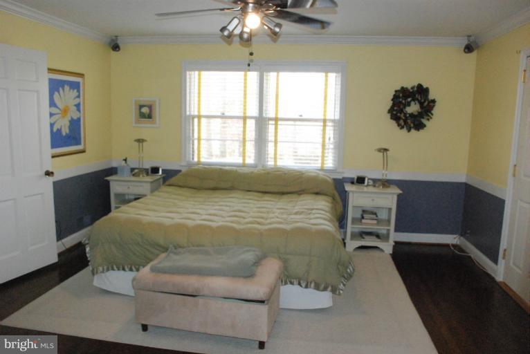 16525 Batchellors Forest Road Olney, MD 20832 - Photo 21 of 23 Bedroom (Master)
