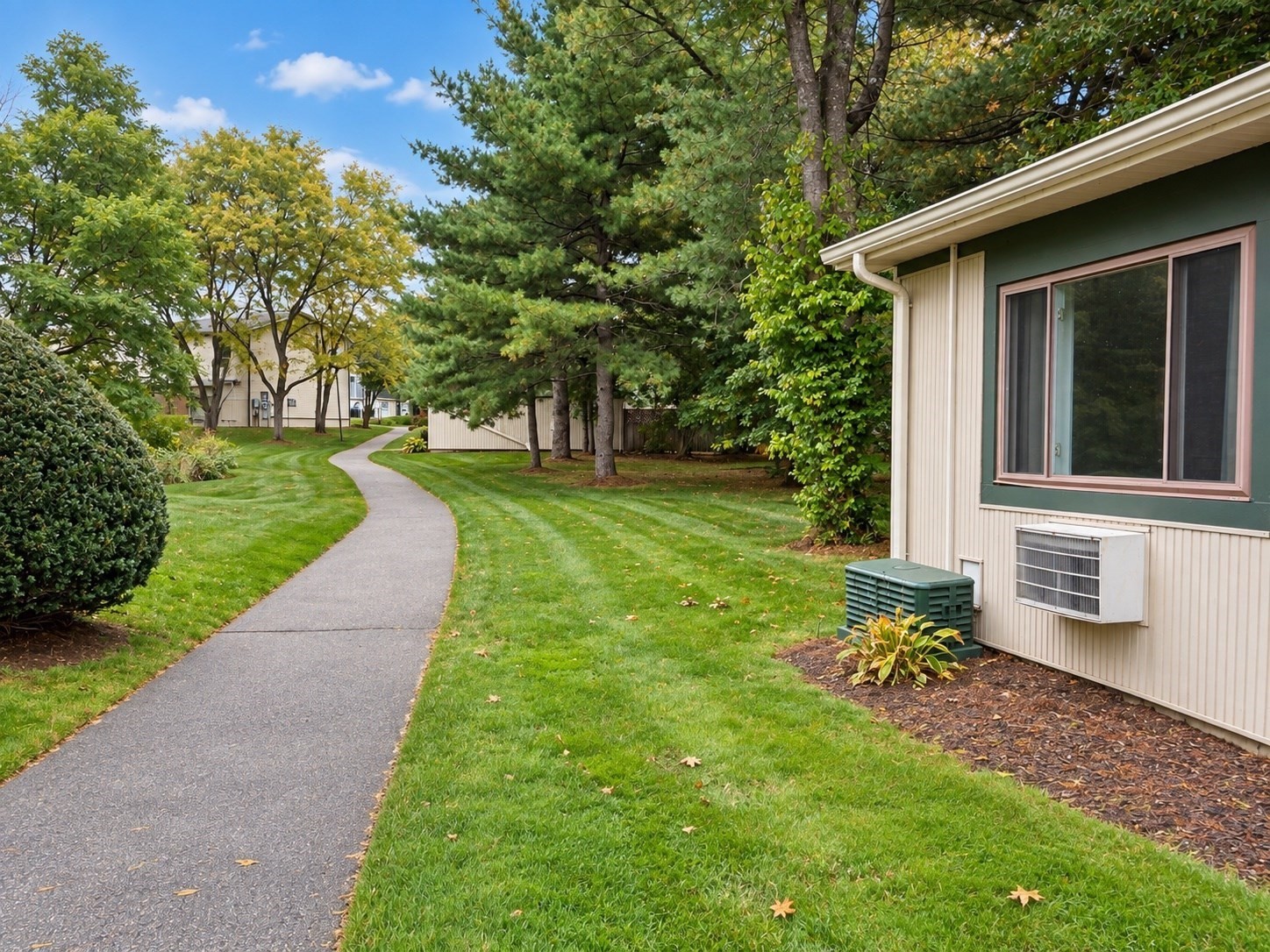 170 East Hadley Road, Unit 14 Amherst, MA 01002 - Photo 3 of 20 Gallery Image 3
