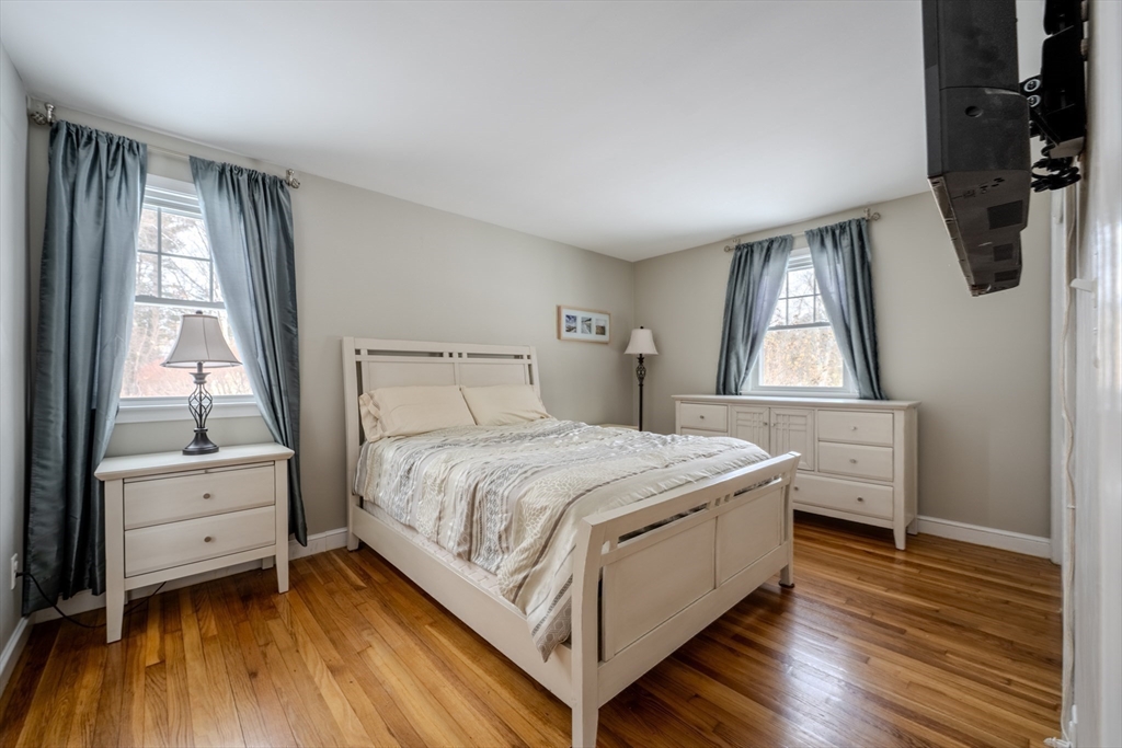15 Winslow Road Chelmsford, MA 01824 - Photo 17 of 27 Gallery Image 17
