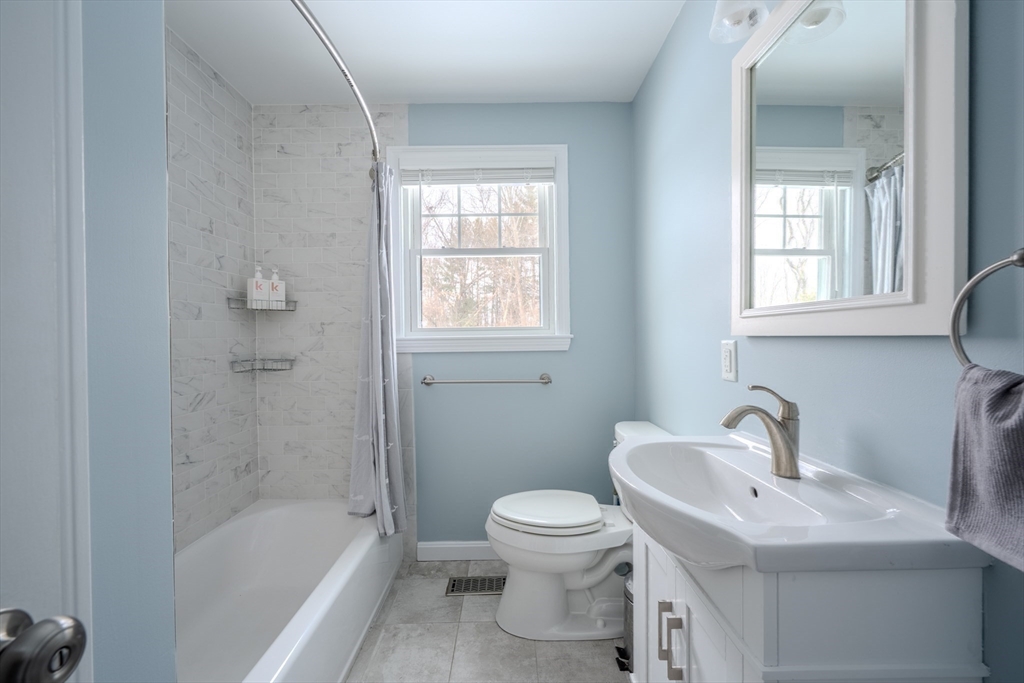 15 Winslow Road Chelmsford, MA 01824 - Photo 20 of 27 Gallery Image 20