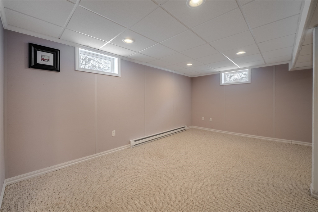 15 Winslow Road Chelmsford, MA 01824 - Photo 23 of 27 Gallery Image 23