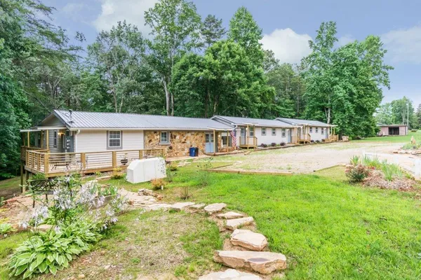 $1,250 | 2331 Highway 52, Dahlonega, GA 30533