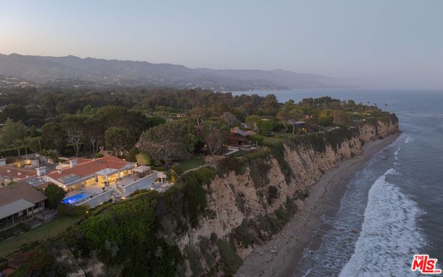 $34,999,000 | 29000 Cliffside Drive, Malibu, CA 90265