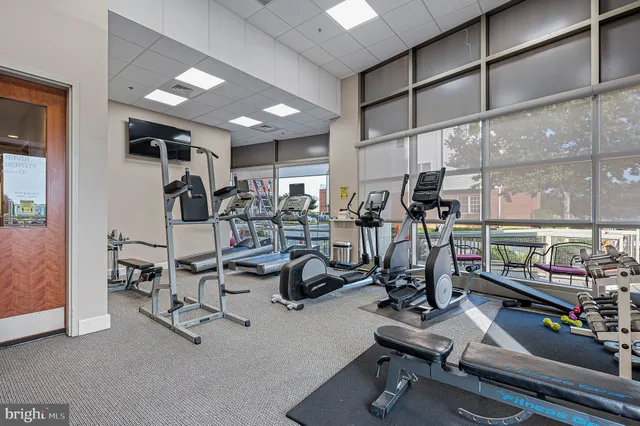 $1,999 | 105 Christina Landing Drive, Unit 1504, Wilmington, DE 19801