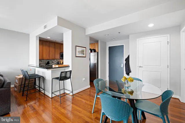 $1,999 | 105 Christina Landing Drive, Unit 1504, Wilmington, DE 19801